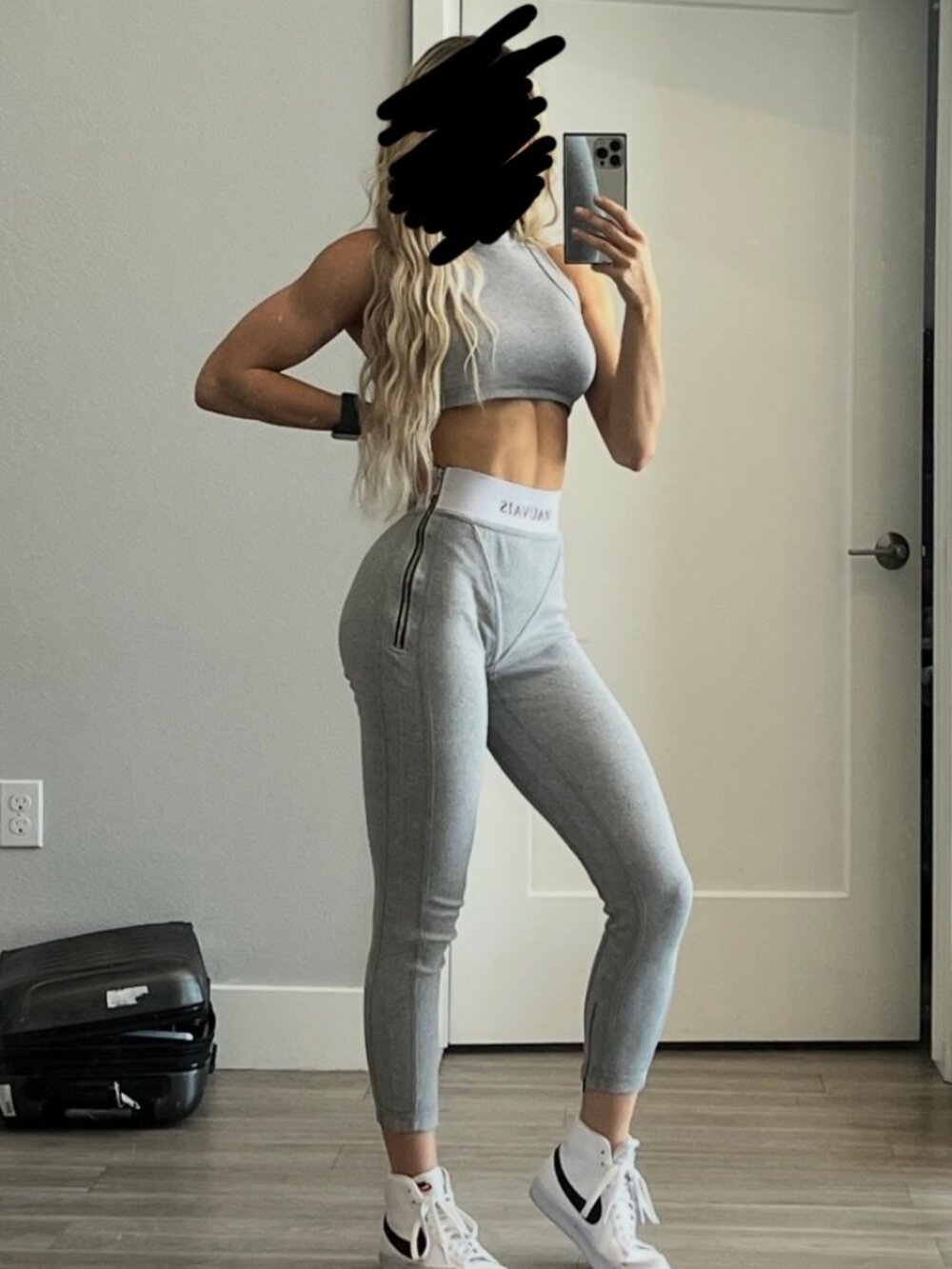 Mauvais Ribbed Co-Ord Set | Mock Neck Crop Top + Leggings | Grey | UK 8 (US XS)